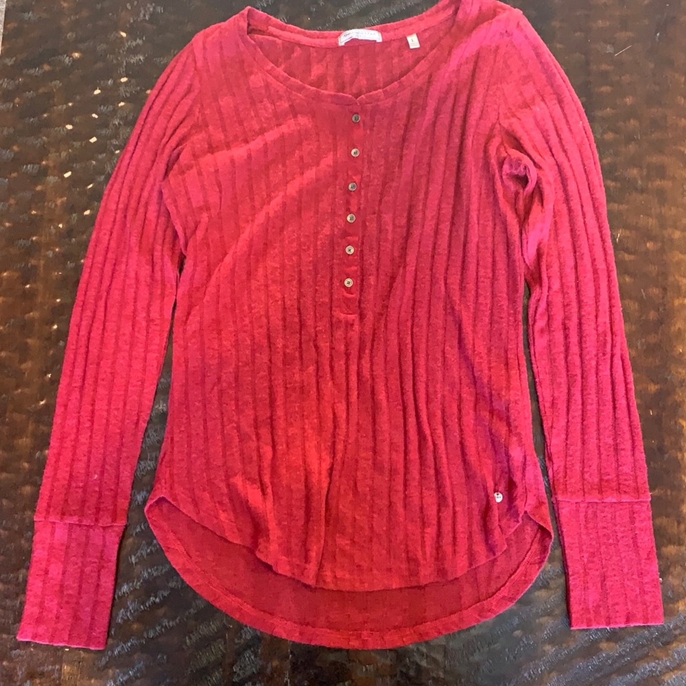 Abercrombie & Fitch red long sleeve